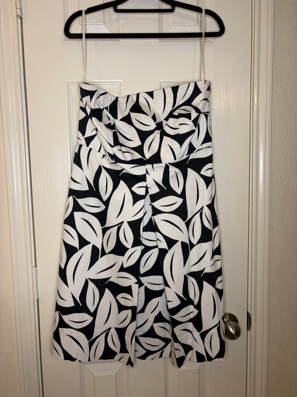 New York & Company Strapless Dress Size 12 Black White Floral Cotton A-Line